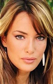 Гамзе Озцелик